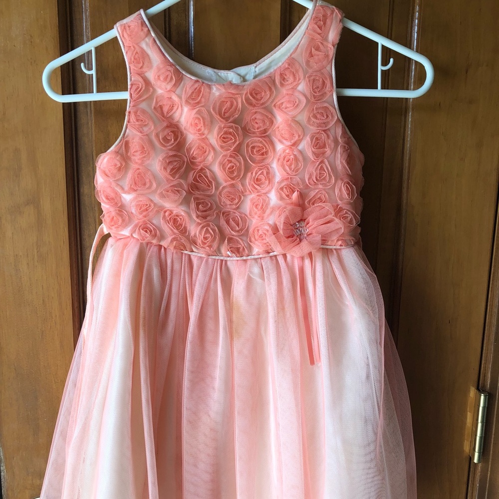 Girls dress